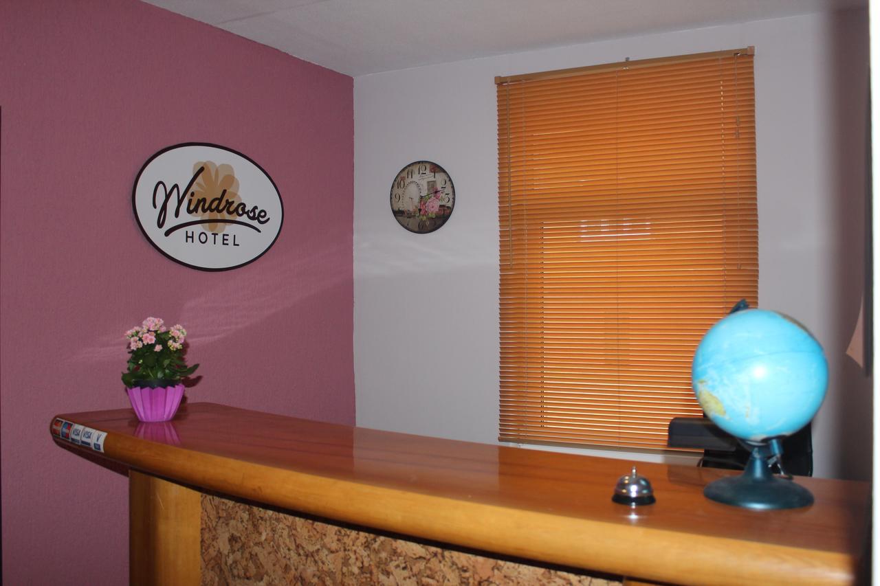 Windrose Hotel Liepāja Екстериор снимка